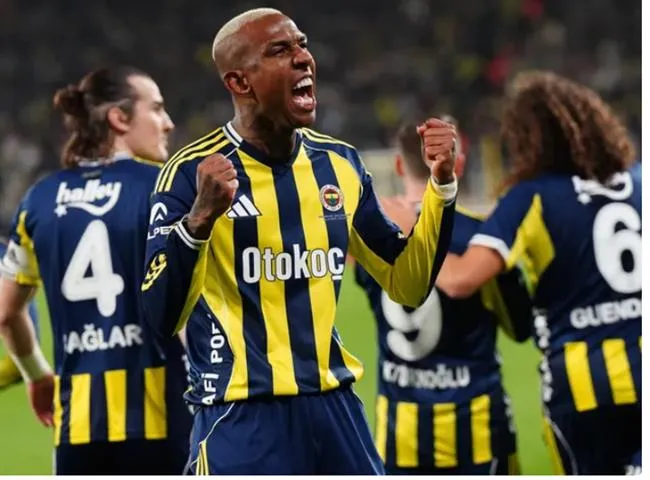 Nhận định Fenerbahce vs Nottingham (0h45 ngày 202) Căng như dây đàn 2